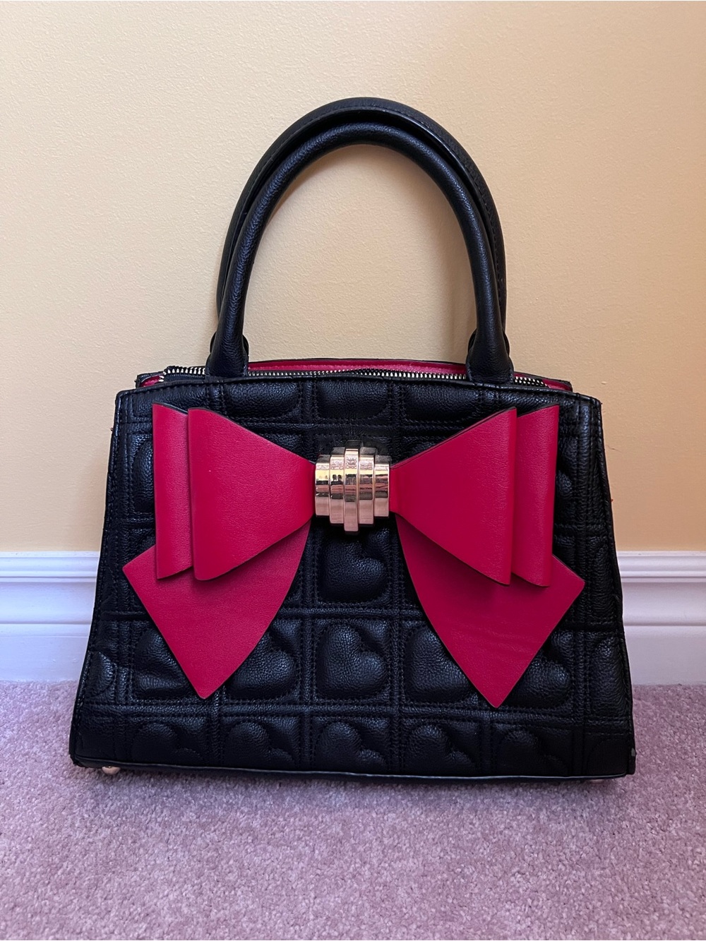 Betsey Johnson Black purse with Red Bow Accent